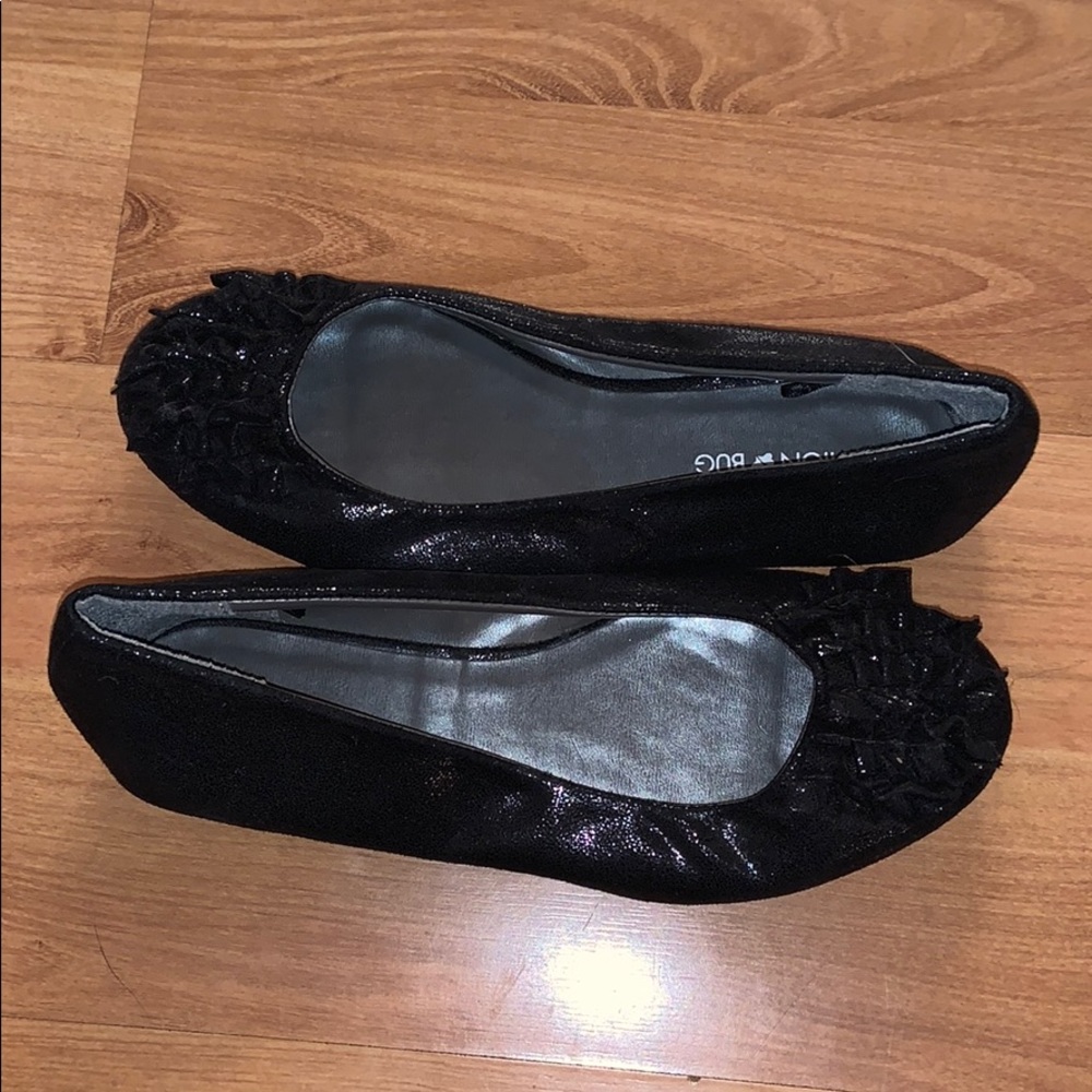 Fashion bug flats